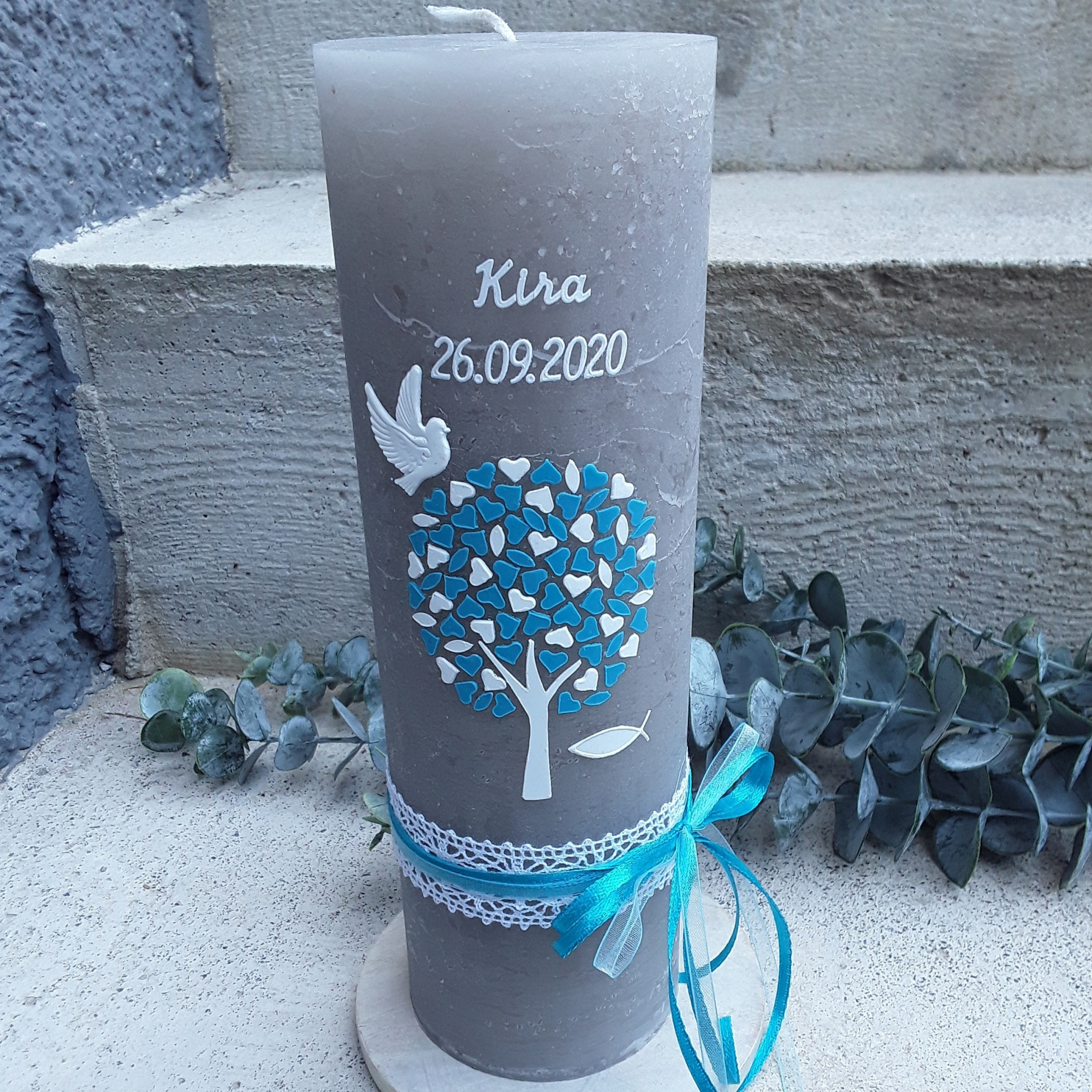 Preview: Personalisierte Taufkerze Kommunionkerze Konfirmation Hochzeitskerze Lebensbaum rustikal taupe türkis