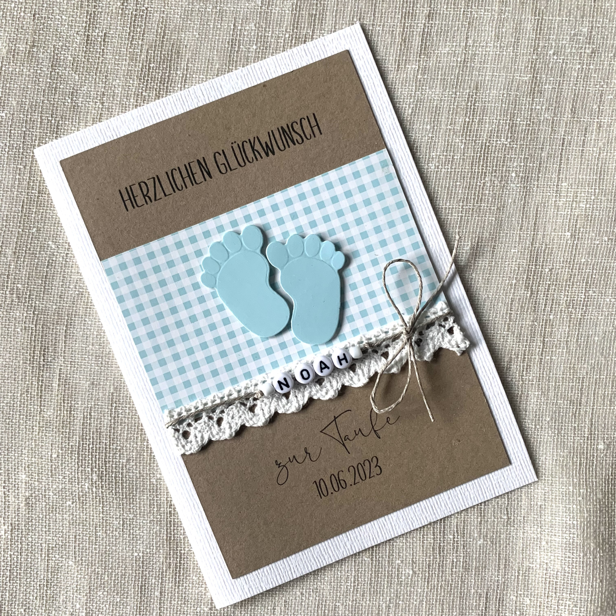Glückwunschkarte zur Taufe Geburt vintage hellblau rosa Namensbändchen Namenskette Junge Mädchen  Kraft B6