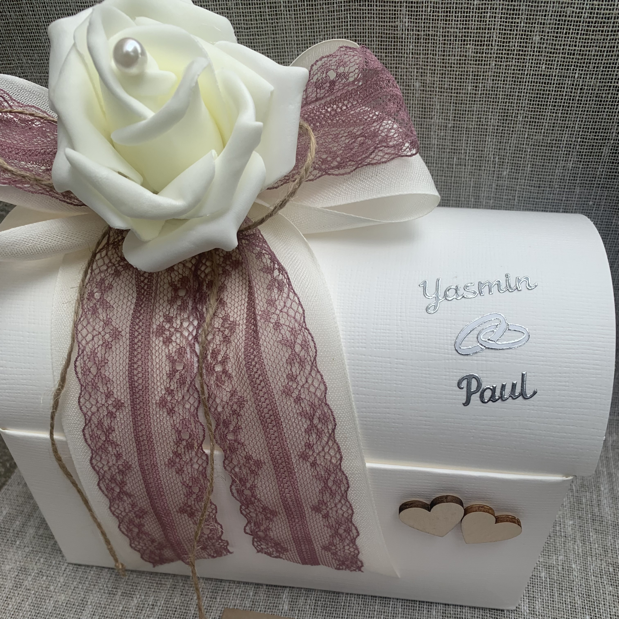 Preview: Geschenkbox + Glückwunschkarte Geldgeschenk Hochzeit vintage beere berry creme personalisiert