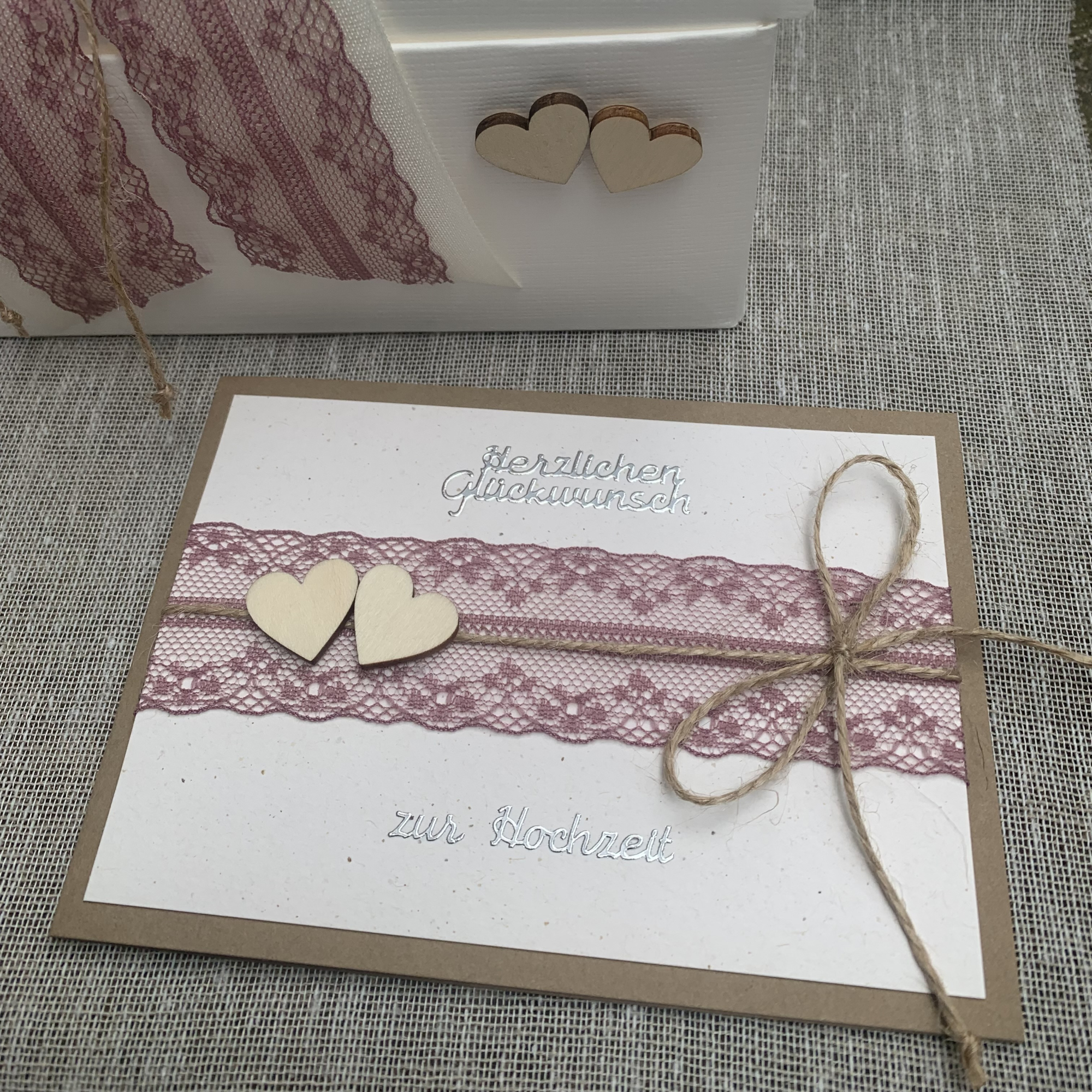Preview: Geschenkbox + Glückwunschkarte Geldgeschenk Hochzeit vintage beere berry creme personalisiert