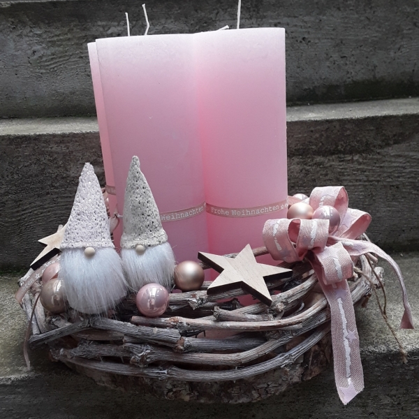 XXL Adventskranz rosa rustic Kerzen beige creme Naturmaterialien altrosa Wichtelzwerge