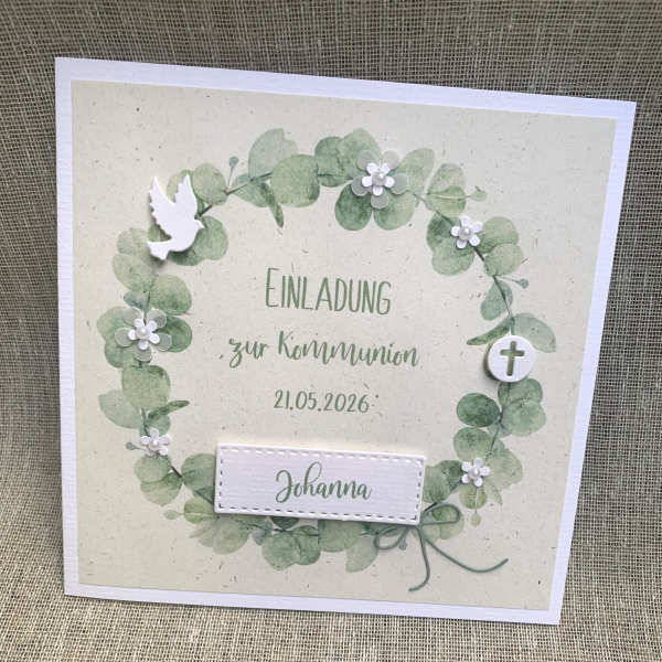 Einladungskarte zur Kommunion Konfirmation Taufe Eukalyptus Blumen Taube Blumenkranz Eukalyptuskranz 15,2 x15,2 incl. Briefumschlag