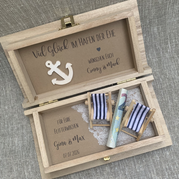Geschenkbox aus Holz für Geldgeschenk Hochzeit Flitterwochen Urlaub Reise Reisekasse Urlaubskasse Hafen der Ehe Reisegutschein